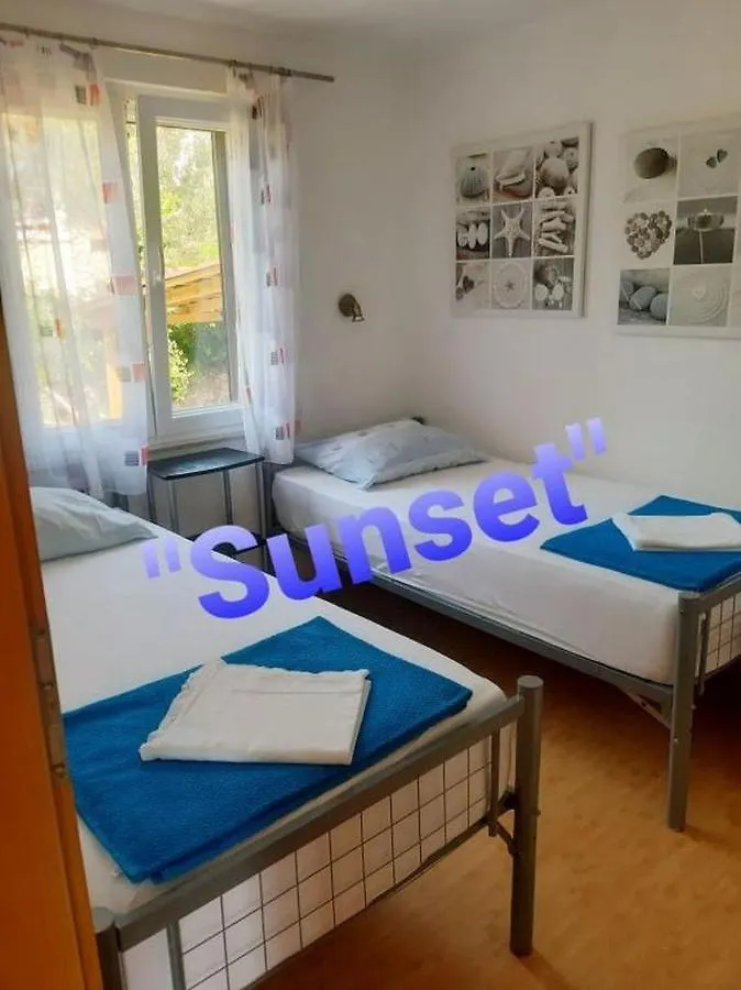Apartment In Slatine With Sea View, Balcony, Air Conditioning, Wifi 5130-1 0*,