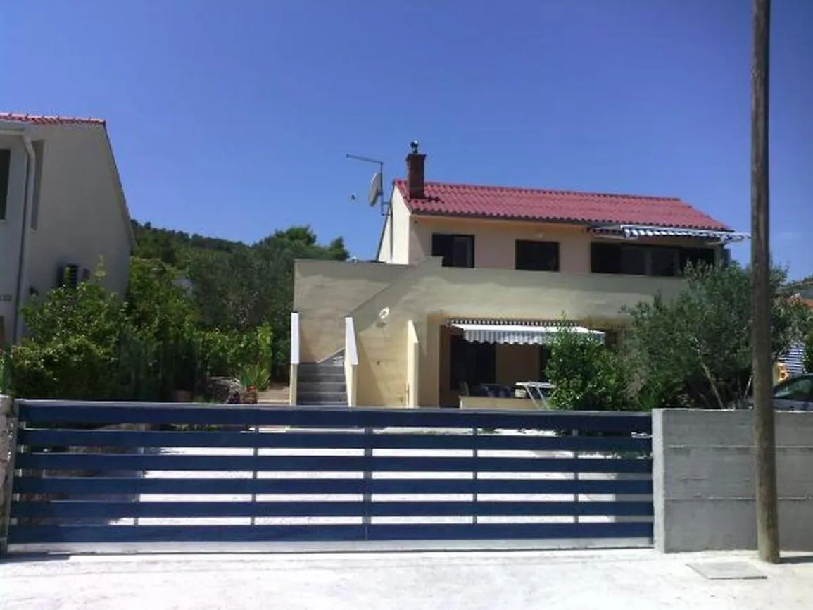 Apartment In Slatine With Sea View, Balcony, Air Conditioning, Wifi 5130-1